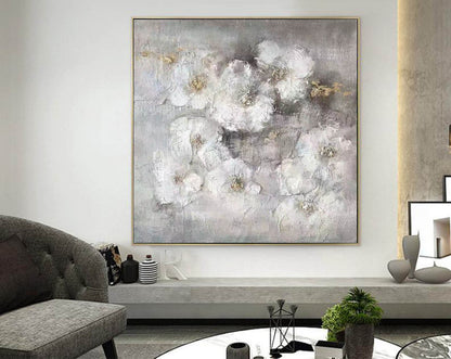 Textured White Floral Painting – Neutral 3D Botanical Canvas in Grey & Gold