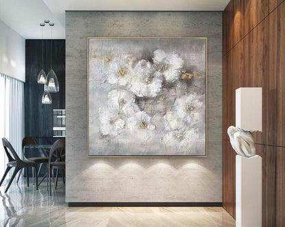 Textured White Floral Painting – Neutral 3D Botanical Canvas in Grey & Gold