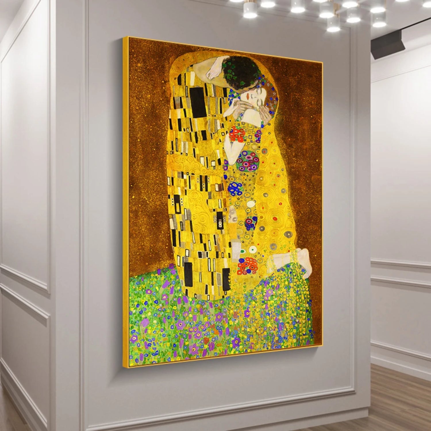 The Kiss by Klimt Living Room Canvas Painting