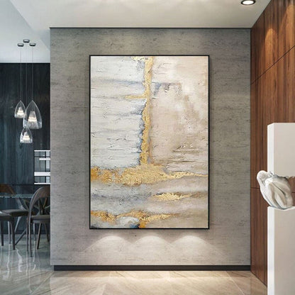 Room mockup. A rough gold-coloured vertical ridge crosses pale cream and grey horizontal scraped textures with shorter gold bands below.